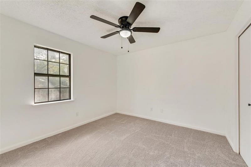 907 Melanie Lane, Keene TX 76059 - Photo 12