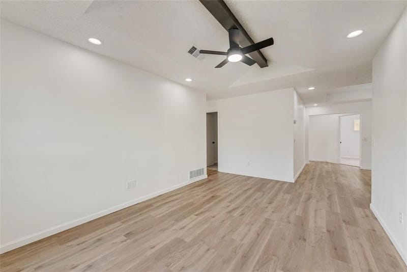 907 Melanie Lane, Keene TX 76059 - Photo 20