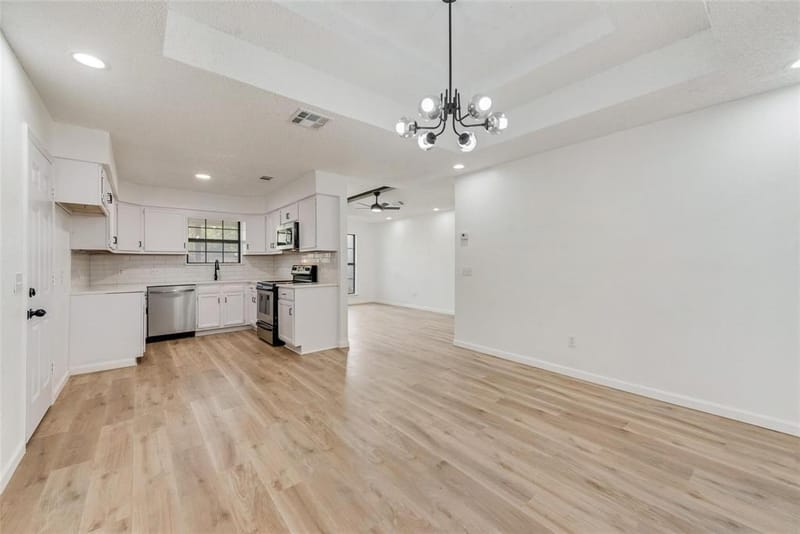 907 Melanie Lane, Keene TX 76059 - Photo 10