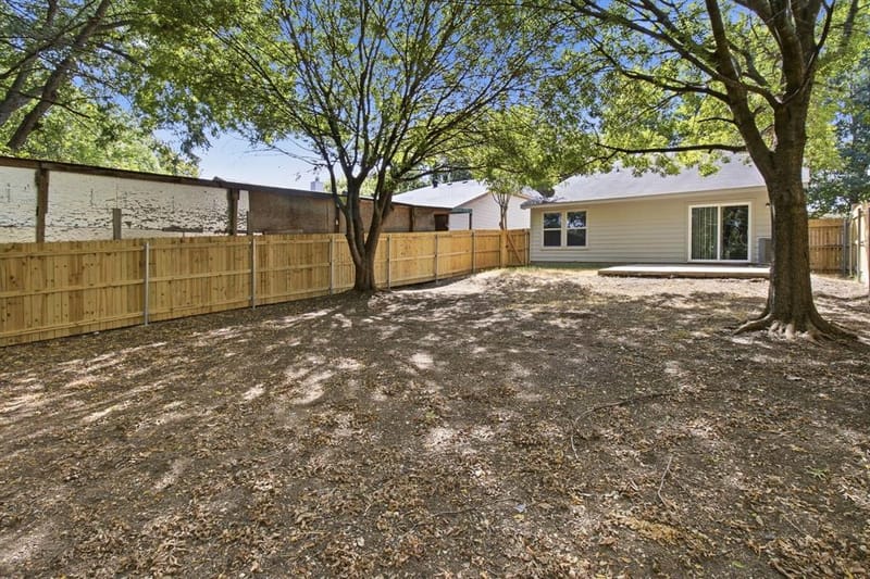 3056 Saint Nicholas Drive, Dallas TX 75233 - Photo 27