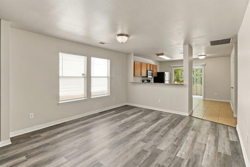 3056 Saint Nicholas Drive, Dallas TX 75233 - Photo 6