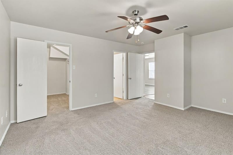 3056 Saint Nicholas Drive, Dallas TX 75233 - Photo 14