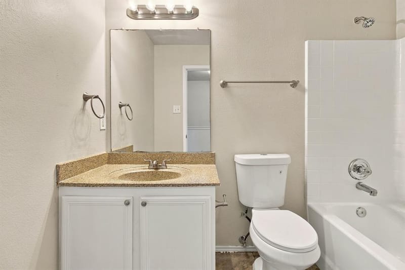 3056 Saint Nicholas Drive, Dallas TX 75233 - Photo 18