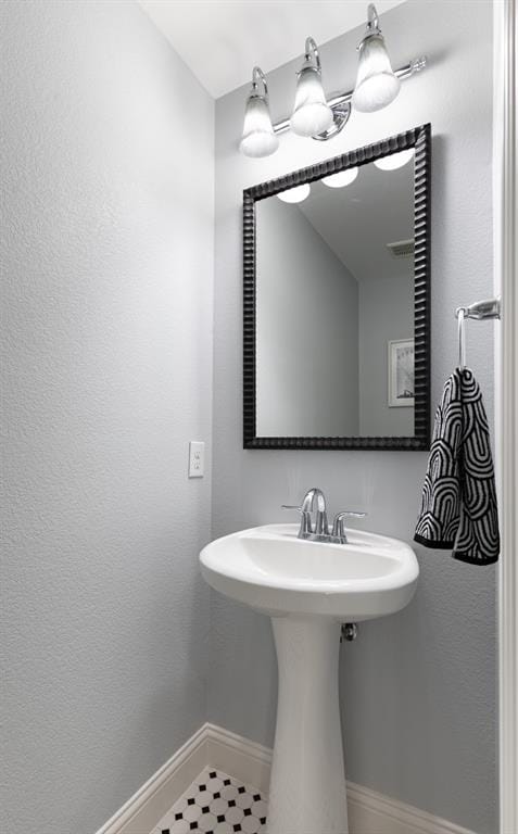 2209 Longwood Drive, Carrollton TX 75010 - Photo 30