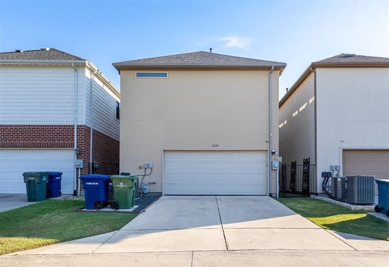 2209 Longwood Drive, Carrollton TX 75010 - Photo 38