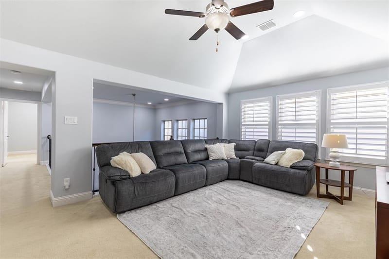 2209 Longwood Drive, Carrollton TX 75010 - Photo 29