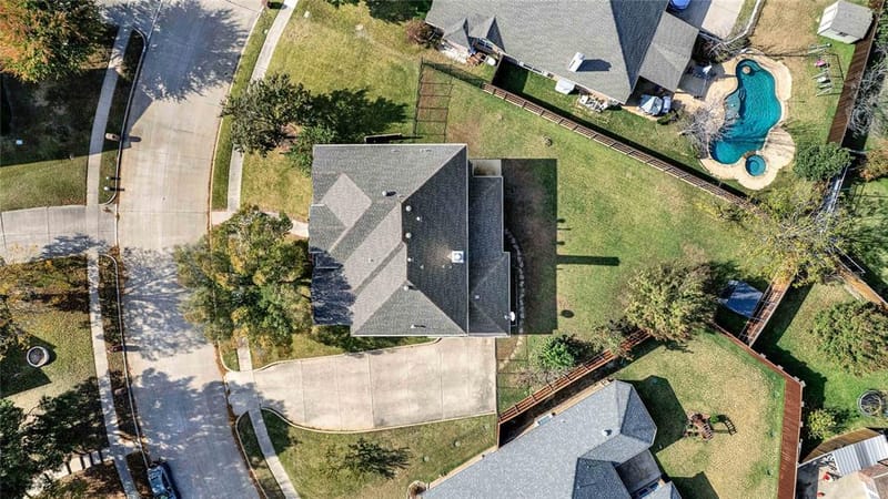 333 Green Acres Drive, Murphy TX 75094 - Photo 2