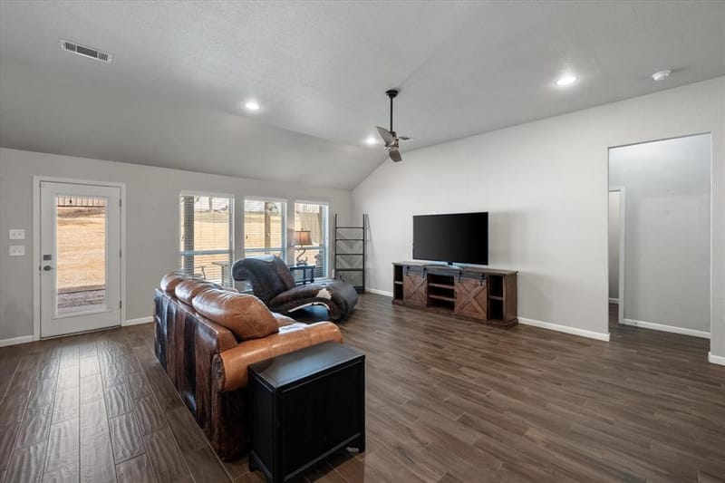8928 Holt Street, Lakeside TX 76135 - Photo 5