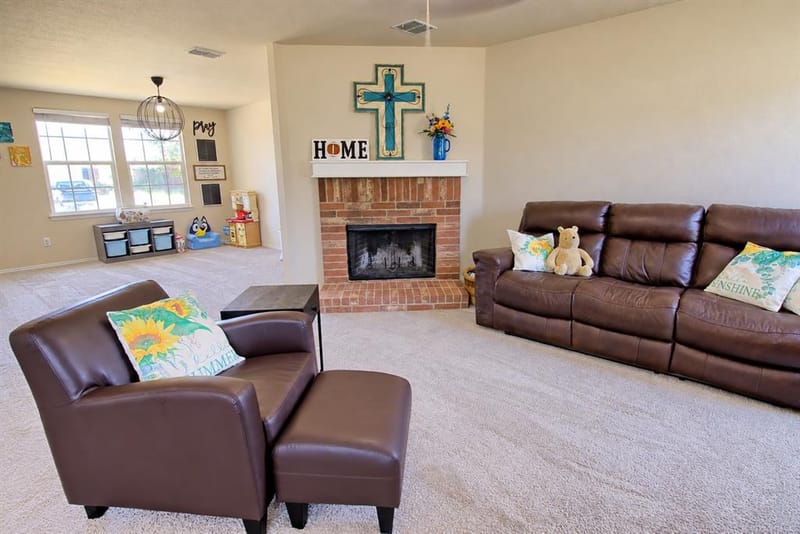 1312 Gayle Street, Burleson TX 76028 - Photo 3