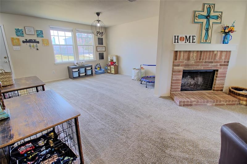 1312 Gayle Street, Burleson TX 76028 - Photo 8
