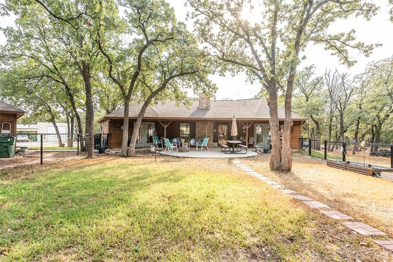53 Country Club Court, Nocona TX 76255 - Photo 13
