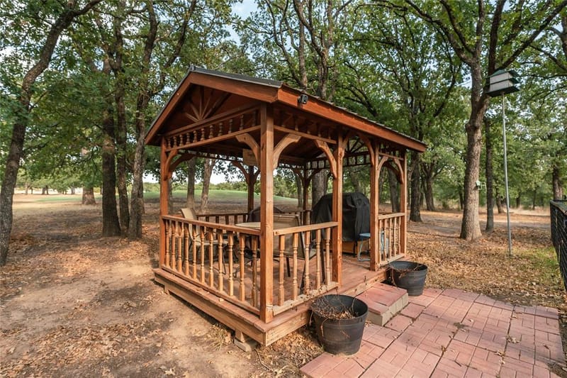 53 Country Club Court, Nocona TX 76255 - Photo 12