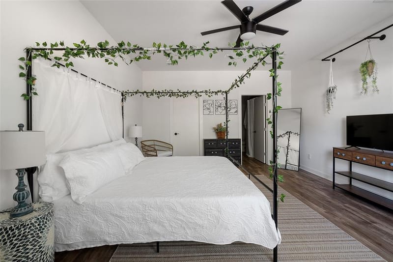 3614 Bertrand Avenue, Dallas TX 75210 - Photo 8