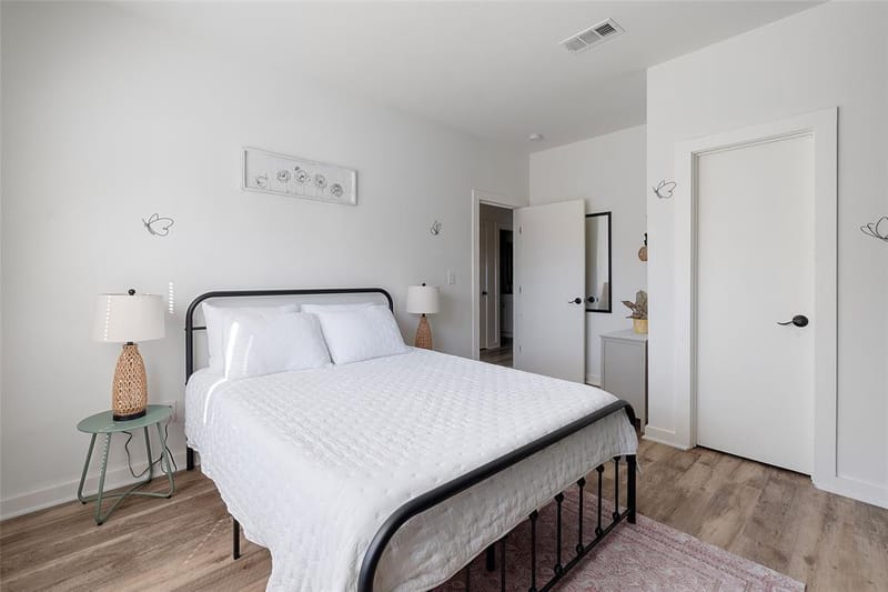 3614 Bertrand Avenue, Dallas TX 75210 - Photo 21
