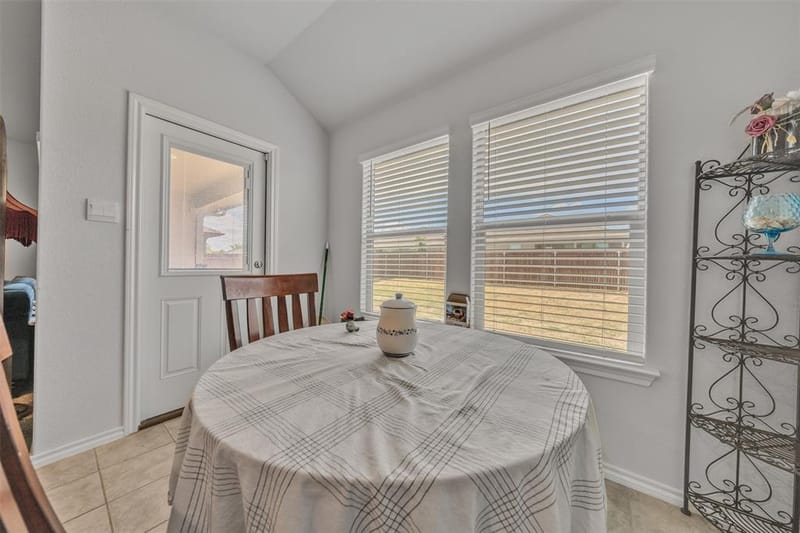 8817 Playmoor Drive, Fort Worth TX 76131 - Photo 12