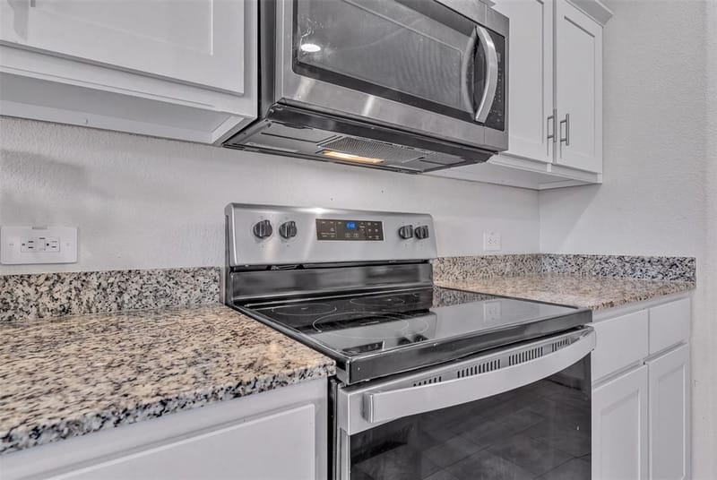8817 Playmoor Drive, Fort Worth TX 76131 - Photo 9