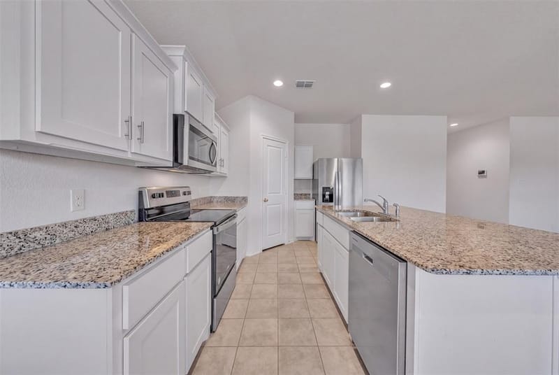 8817 Playmoor Drive, Fort Worth TX 76131 - Photo 8