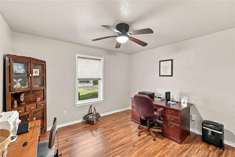 120 Country Drive, Waxahachie TX 75165 - Photo 11