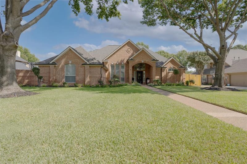 5601 Sycamore Drive, Colleyville TX 76034 - Photo 2