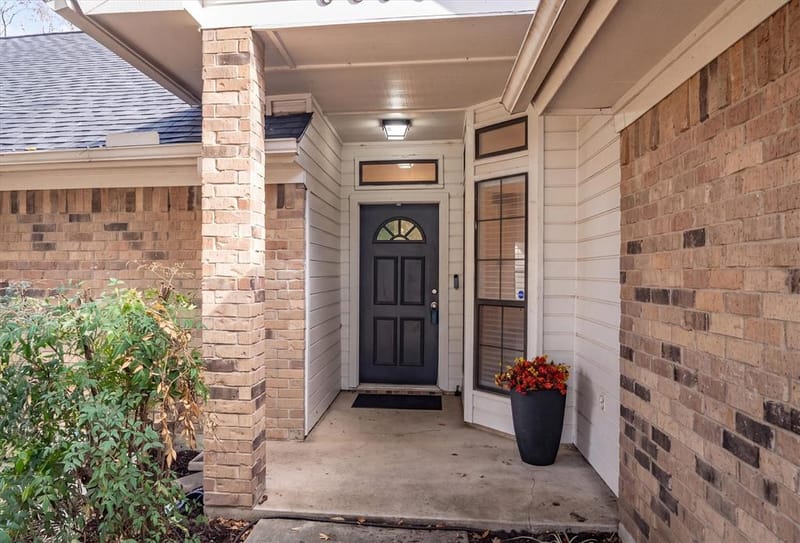6836 Megan Lane, North Richland Hills TX 76182 - Photo 4