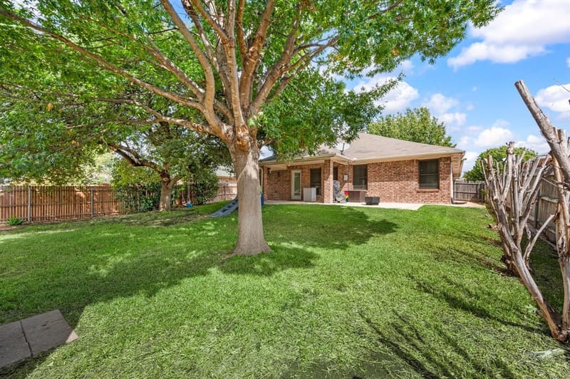 725 Big Willow Drive, Saginaw TX 76179 - Photo 33