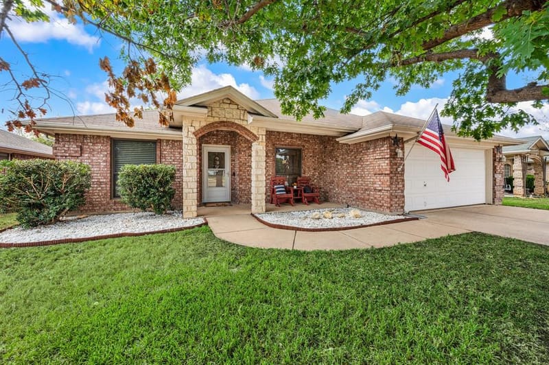725 Big Willow Drive, Saginaw TX 76179 - Photo 40