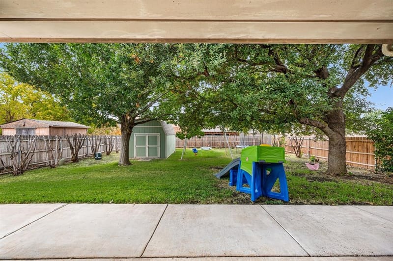 725 Big Willow Drive, Saginaw TX 76179 - Photo 31