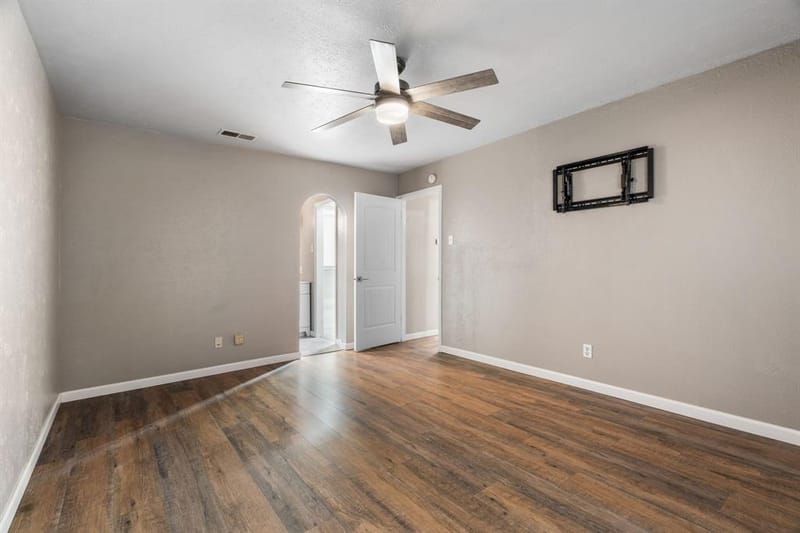 9658 Bryson Drive, Dallas TX 75238 - Photo 17