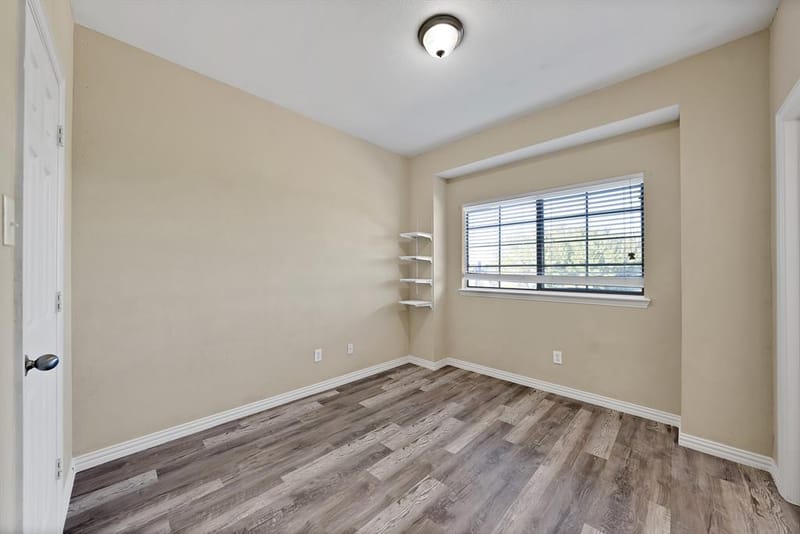 209 Wooded Glen Court, Arlington TX 76013 - Photo 23
