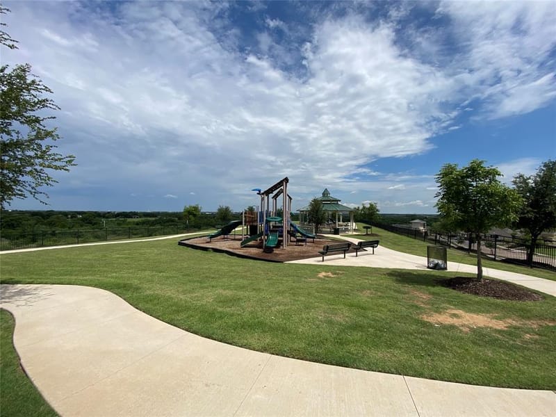 217 Bearman Drive, Fort Worth TX 76120 - Photo 26