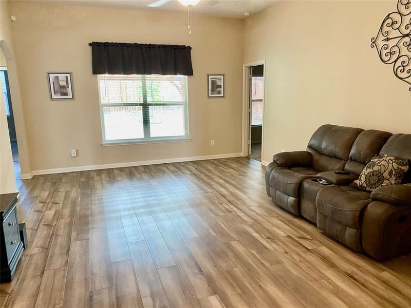 217 Bearman Drive, Fort Worth TX 76120 - Photo 18