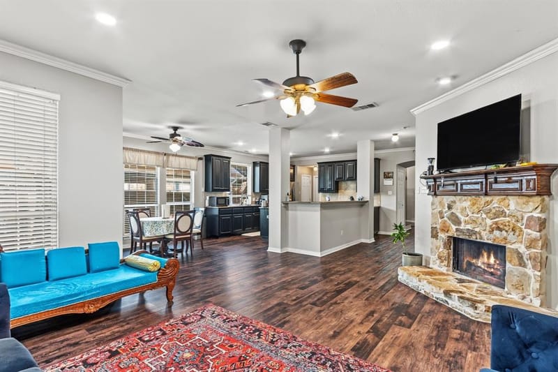 1905 Canyon Wren Drive, McKinney TX 75071 - Photo 6