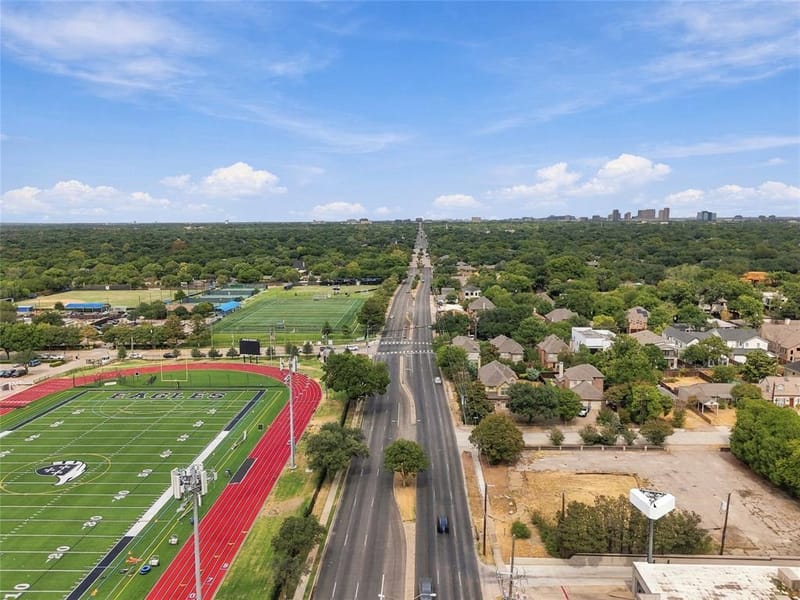 3660 Warick Drive, Dallas TX 75229 - Photo 17