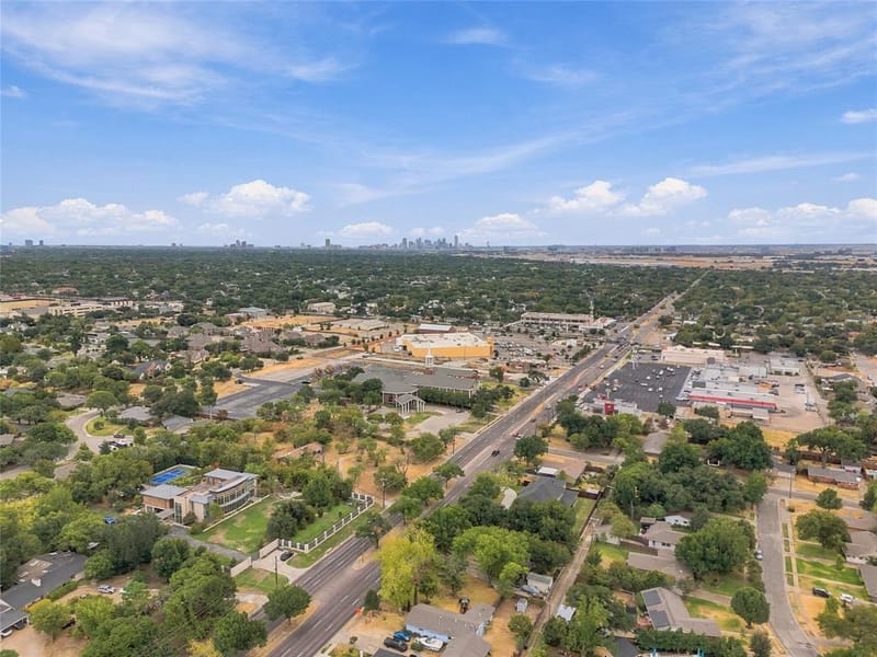 3660 Warick Drive, Dallas TX 75229 - Photo 7