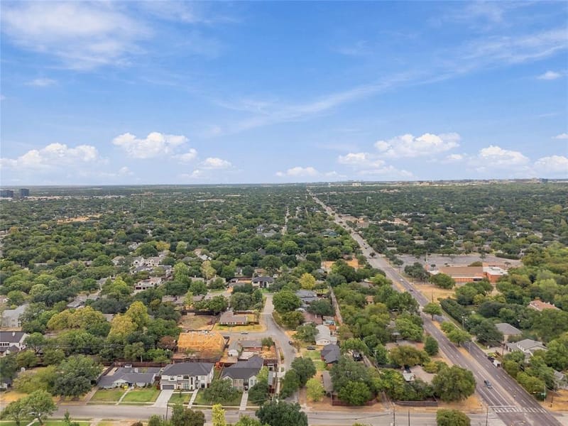 3660 Warick Drive, Dallas TX 75229 - Photo 9
