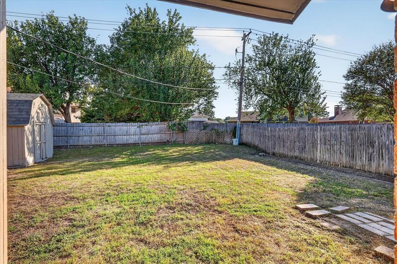 6208 Kary Lynn Drive S, Watauga TX 76148 - Photo 35