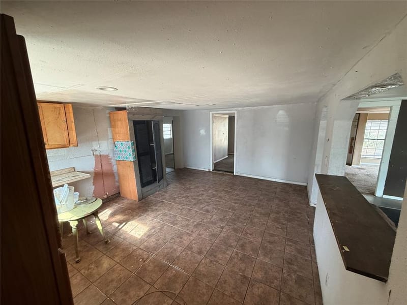 1109 Duke Street, Brownwood TX 76801 - Photo 7