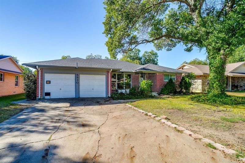 8830 Lapanto Lane, Dallas TX 75227 - Photo 3