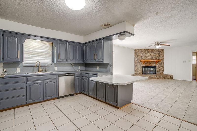8830 Lapanto Lane, Dallas TX 75227 - Photo 14