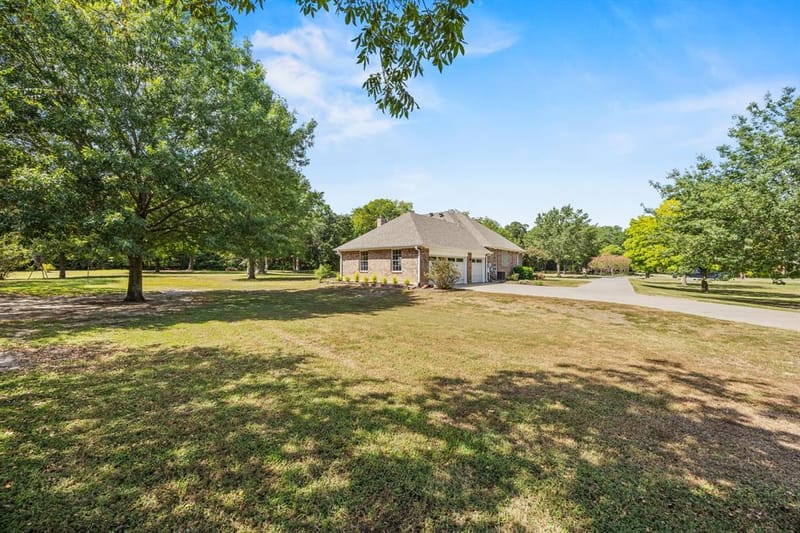 1 Bluebonnet Trail, Greenville TX 75402 - Photo 35