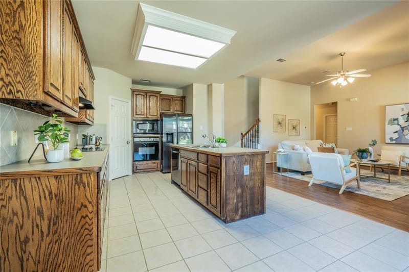 4115 Creek Hill Lane, Corinth TX 76208 - Photo 11