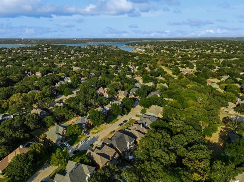 2665 Woodside Drive, Highland Village TX 75077 - Photo 36