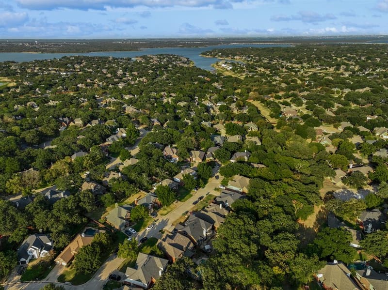 2665 Woodside Drive, Highland Village TX 75077 - Photo 35