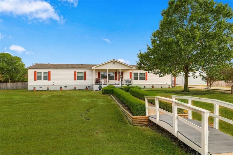 535 Stone Ridge Drive, Ponder TX 76259 - Photo 39