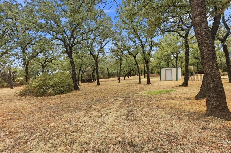 211 Private Road 4931, Springtown TX 76082 - Photo 36
