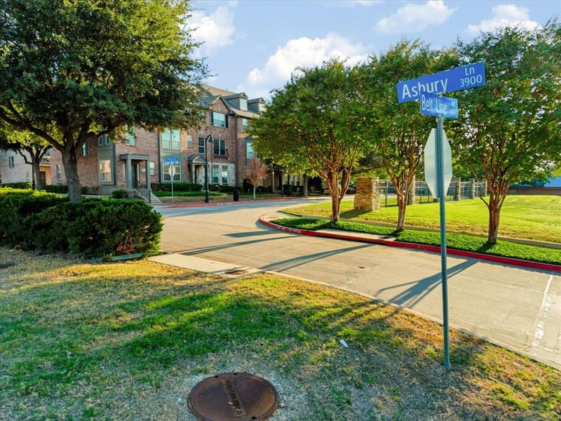 3894 Everwood Lane, Addison TX 75001 - Photo 35