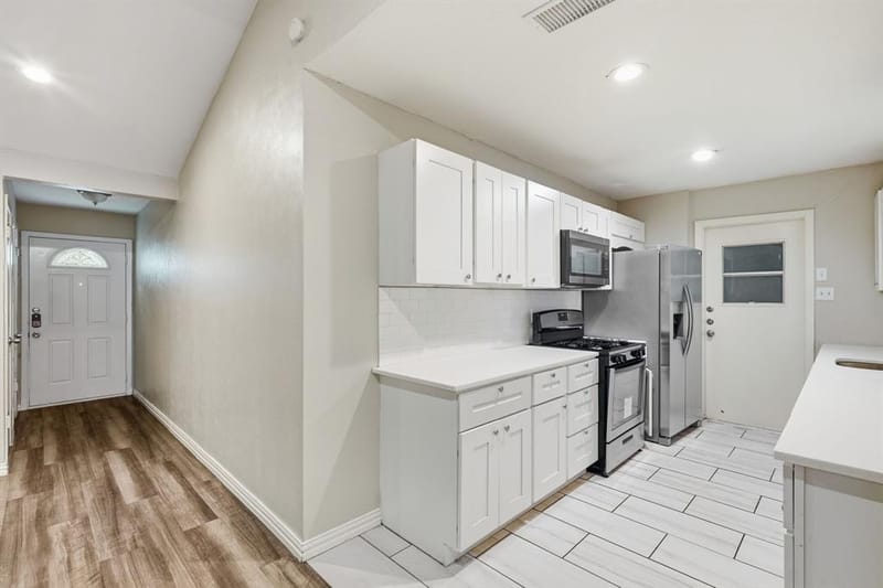 1312 Greenway Drive, Mesquite TX 75149 - Photo 10