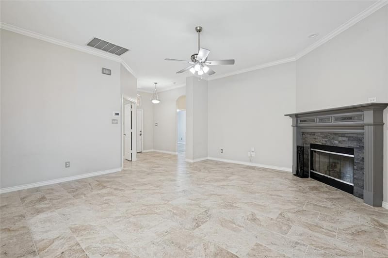 5816 Windy Meadow Lane, Grand Prairie TX 75052 - Photo 9
