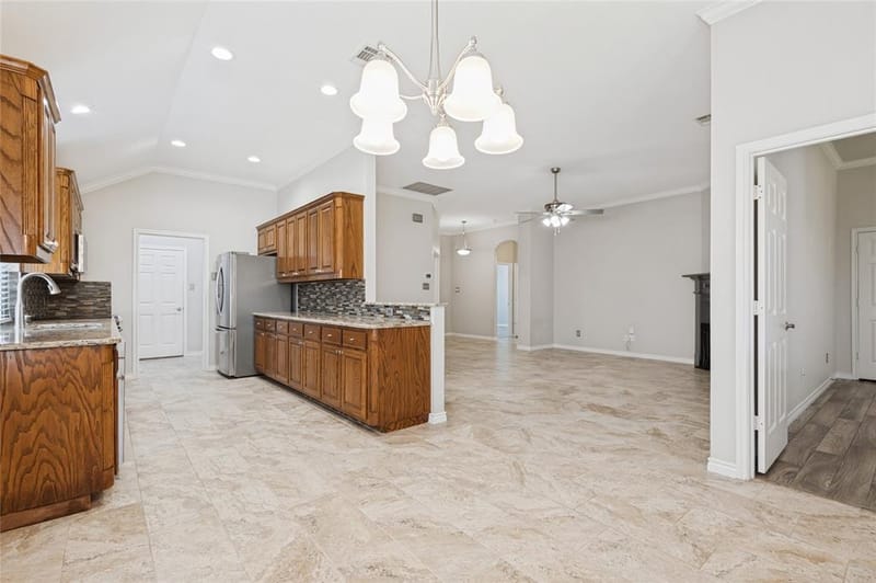 5816 Windy Meadow Lane, Grand Prairie TX 75052 - Photo 14