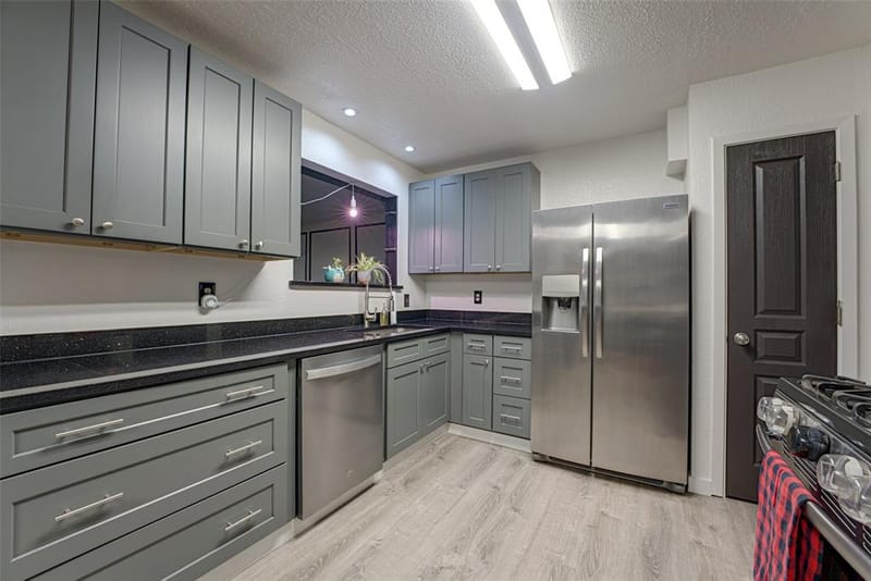 2530 Lakewood Drive, Garland TX 75042 - Photo 14